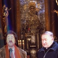 Święta Lipka, ks. proboszcz Edmund Lenz i Krzysztof Krawczyk w przerwie sesji nagraniowej - 2004r. 