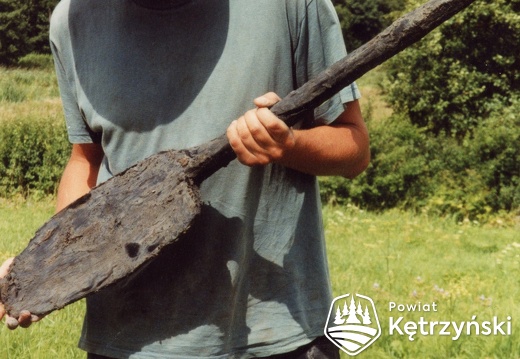 Sątoczno, artefakt wydobyty w trakcie prac wykopaliskowych – 2002r.