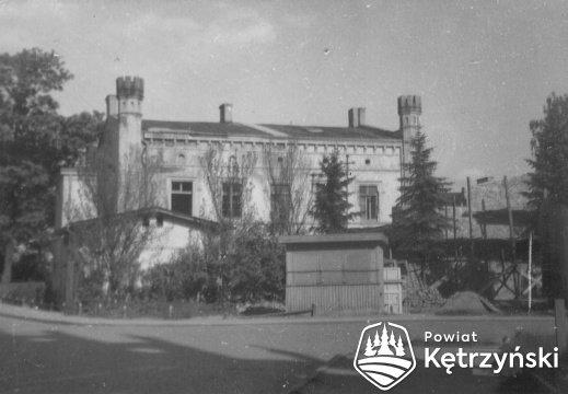 Remont loży na siedzibę Powiatowego Domu Kultury – 1955r.