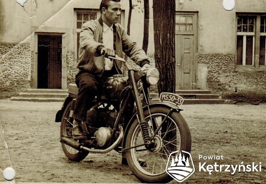 Stanisław Skóra na motocyklu WFM