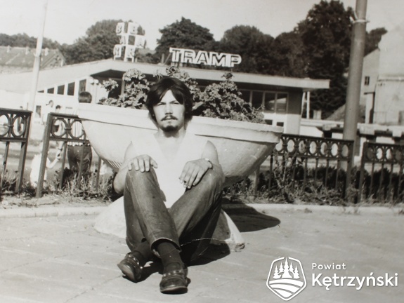 Perkusista zespołu rockowego „Rodzaj Ciszy” Romuald Tarasewicz – 1974r.      