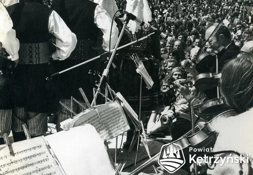 Święto „Gazety Olsztyńskiej” na błoniach za wieżą ciśnień (obecnie ogródki działkowe) – 1978r.    