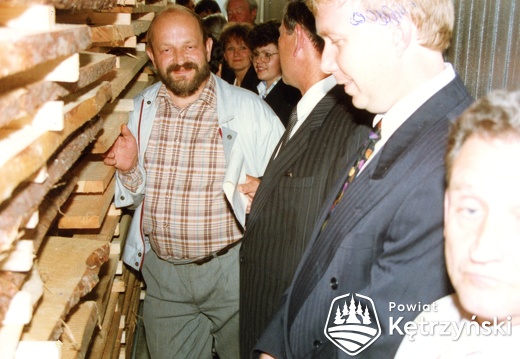 Otwarcie suszarni w firmie "Meypol" z udziałem burmistrza Andrzeja Sobczaka - 1993r.