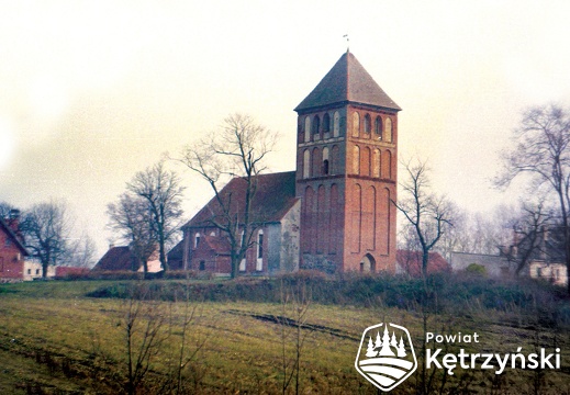 Garbno, kościół - 1999r.