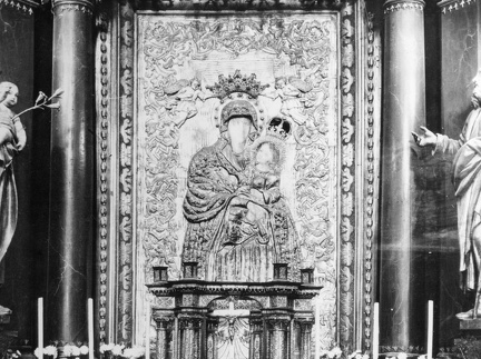 Święta Lipka, obraz Najświętszej Maryi Panny w ołtarzu głównym – 1962r.     