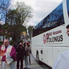 Święta Lipka, uroczyste poświęcenie przez ks. bp. Jacka Jezierskiego podczas otwarcia linii autobusowej "Ekspres Świętolipski" - 24.04.2010r.