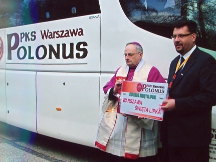 Święta Lipka, uroczyste otwarcie linii autobusowej "Ekspres Świętolipski" z udziałem ks. biskupa Jacka Jezierskiego - 24.04.2010r.