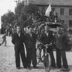 Barciany, pochód 1-majowy - 1950r.