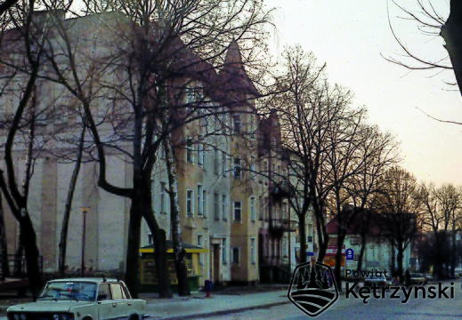 Fragment zabudowy ul. Sikorskiego - 1998r.