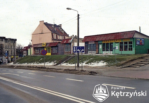 Pawilony handlowe na skarpie przy ul. Wojska Polskiego - 1999r.