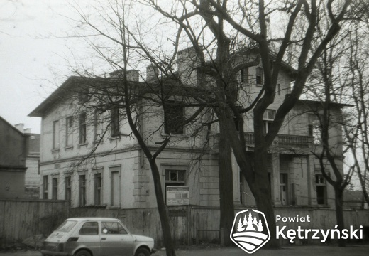 Remont budynku przy ul.Sikorskiego 49, obecnie mieści się tam prokuratura rejonowa - 1994r,