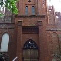Czerniki, fragment zachodniej elewacji kościoła z wieżą - 2007r. 