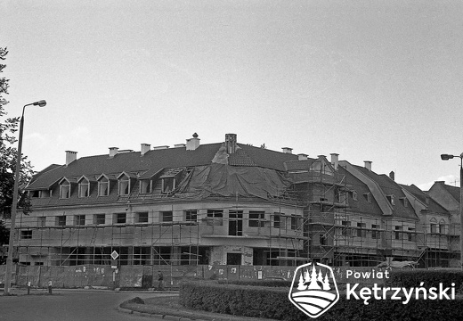 Budowa gmachu PKO przy ul. Mickiewicza w miejscu przedszkola - 1994r.