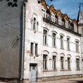 Budynek dawnego ośrodka zdrowia przy ul. Mazurskiej 18 róg Daszyńskiego - 1992r.