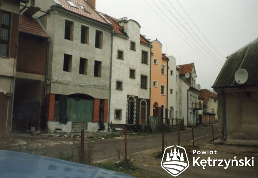 Budowa nowych domów przy ul. Kaszubskiej - 24.10.1998r.