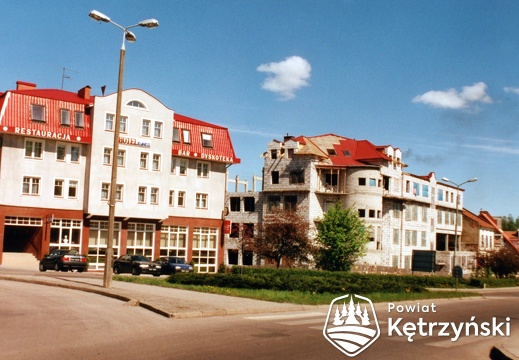 Hotel "Koch" i budowa centrum handlowego przy ul. Traugutta - 7.05.1999r.