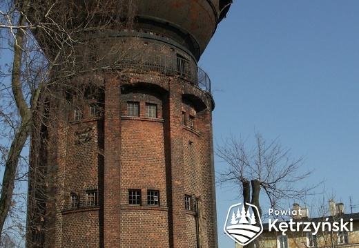 Korsze, wodociągowa wieża ciśnień typu Klönne w zespole dworca kolejowego – 25.03.2007r.