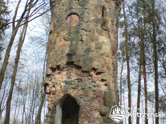 Srokowo ruiny wieży widokowej - 13.04.2009r.