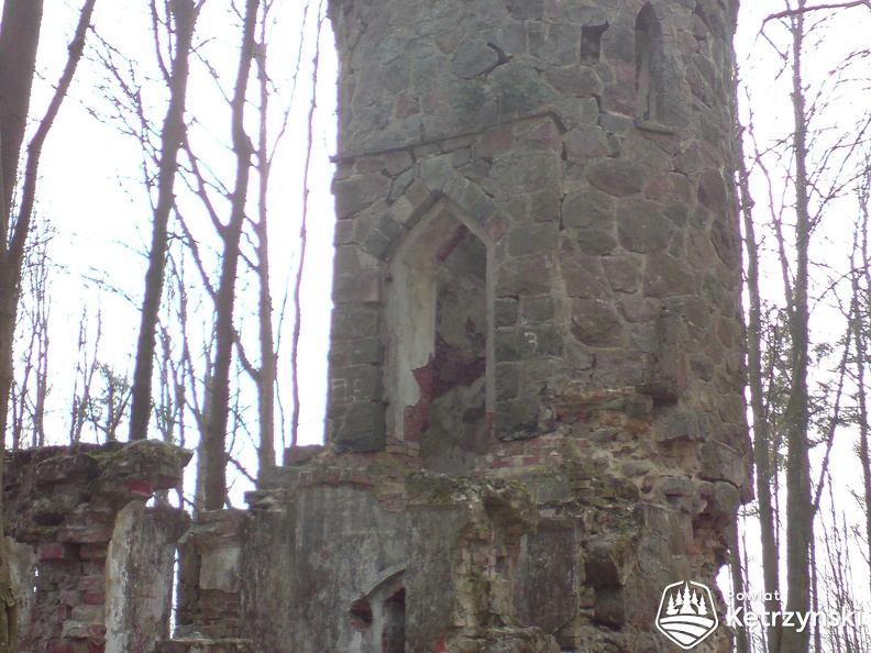 Srokowo, ruiny wieży widokowej - 13.04.2009r.