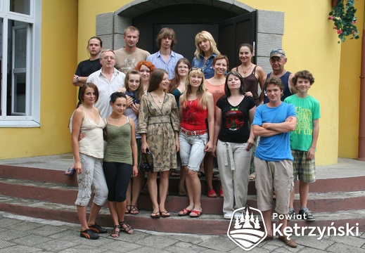 Korsze, uczestnicy XII Międzynarodowego Pleneru Plastycznego - 16.07.2010r.