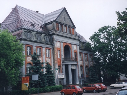 Fragment ul. Dworcowej, z gmachem banku rolnego - 2001r.