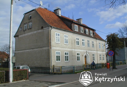 Korsze, dom przy ul. Kościuszki 10, przed 1945r. siedziba zarządu gminy - 2002r.