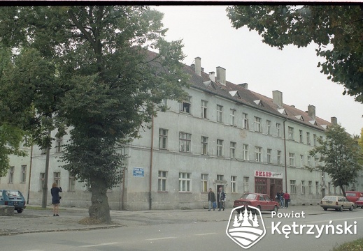 Budynek mieszkalny pracowników WOP przy ul. Sikorskiego 67 - 1998r.