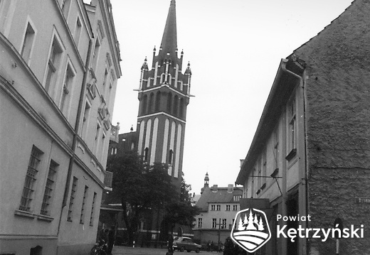 Widok na kościół św. Katarzyny od strony ul. Lanca - 1972r.