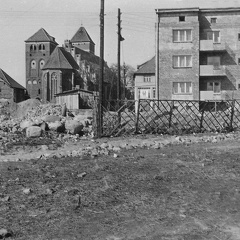 Budowa nowych bloków mieszkalnych na starym mieście - 1960r.