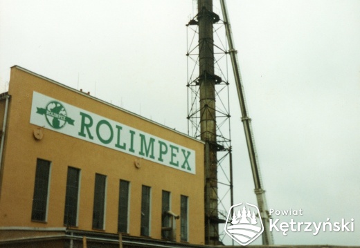 Demontaż komina zainstalowanego w 1978r. na terenie cukrowni - lipiec 1997r.