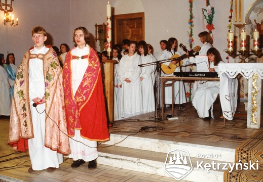 Korsze, misterium Zmartwychwstania Pańskiego w kościele parafialnym - 10.04.1994r.