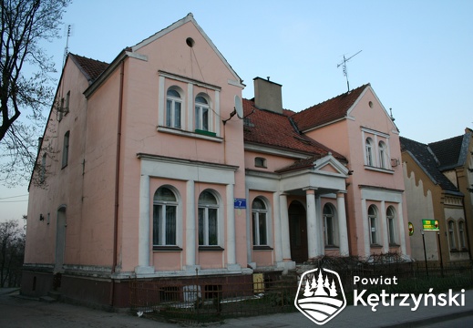Dawna willa H. Beyera, potem L. Kaminskiego, obecnie dom przy pl. Piłsudskiego 7 - 1.04.2007r.