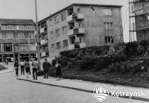 1973 HK Rastenburg, Schlo+čstra+če, Kaufhaus Gro+č u Neubauten PK OK