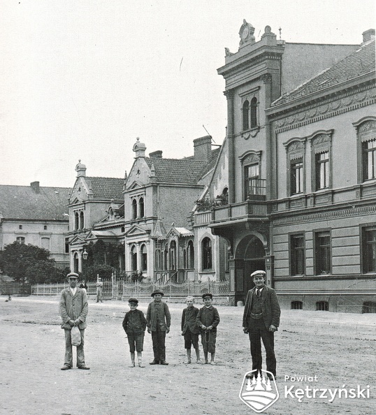 Wilhelmsplatz-1900r.jpg