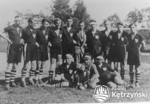 R Sch1, 22, Herzog-Arbrechts-Schule, Fußball-Mannschaft 1931